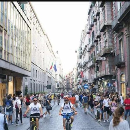 I Tre Re Via Toledo Naples Exterior photo
