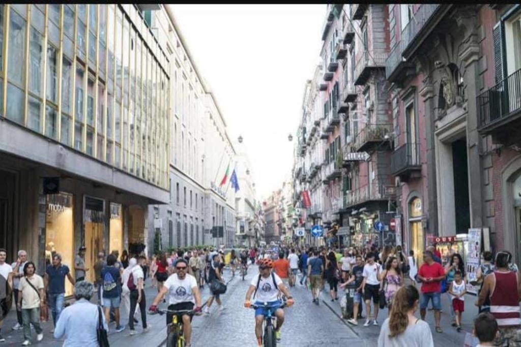 I Tre Re Via Toledo Naples Exterior photo